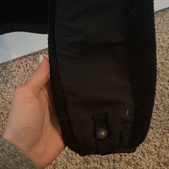 The North Face Zip Jacket - Picture 7 of 8